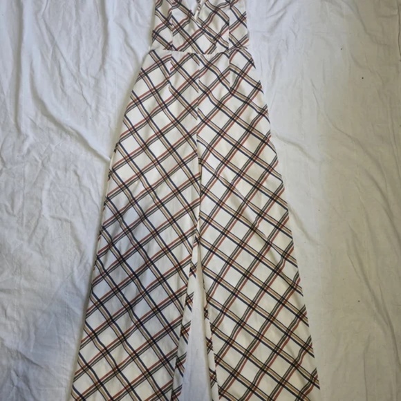 Plaid Jumpsuit with Gorgeous White and Brown - Picture 3 of 11